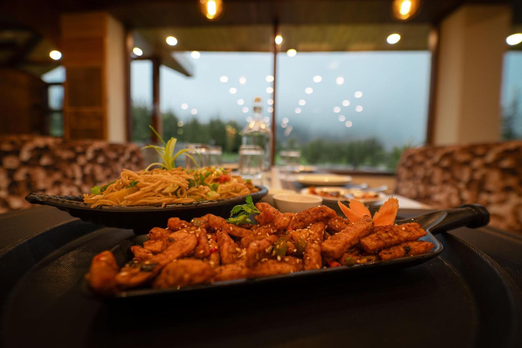 Nazaara - A Luxe Retreat Hotel Manali  Luaran gambar
